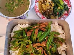 -石笨笨·盖浇饭大王(MOMOPARK店)