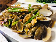 -四川小胡子海鲜(丁村万人海鲜广场店)