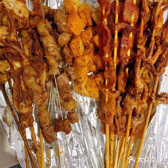 猪小仙灌云炭火烧烤(锦和翡翠湾店)