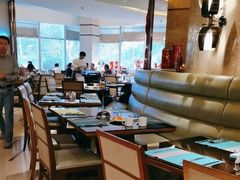 -厦门希尔顿逸林酒店·圆聚自助餐厅(五缘湾店)