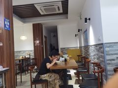 大堂-黄阿姨锅贴大王(万航渡路店)