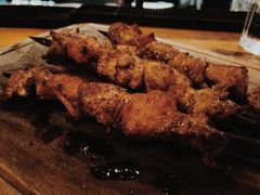 红柳羊肉串-阿里家·新疆烤肉酒場 by MIG
