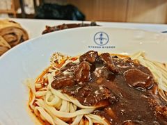 李与白杂酱面-李与白包子铺(桐梓林店)
