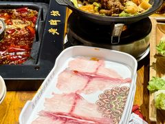 -老牌坊云南鱼豆花火锅(嵩山店)