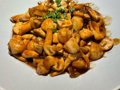 -蜜桃餐厅·伴山(绿宝广场店)