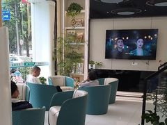 -华齿口腔·矫正种植中心(松江环城路店)