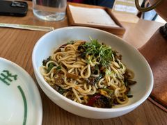 -一坐一忘云南菜(嘉里中心店)