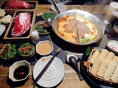 -湊湊火锅·茶憩(新中关购物中心店)