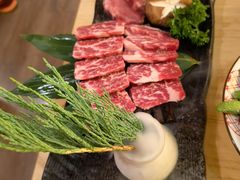-不倒翁炭火烧肉(永安里店)