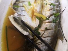 -云河农家乐饭店(福禄缘树山店)