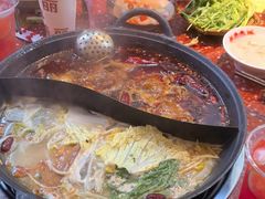 -赵美丽·重庆社区火锅·直营店(火车东站·中豪国际店)