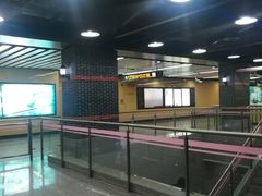 -一大会址·新天地(地铁站)