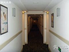 -白玉兰商务酒店(上海陆家嘴滨江店)