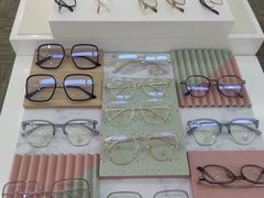 -浮光眼镜·蔡司视觉合作·数字验配中心(陆家嘴店)
