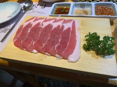 -唯成•韩国炭火烤肉 유성고기