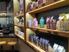 零售区-星巴克(来福士2F店)