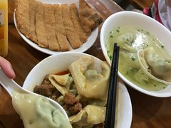 -潘国仙耳光馄饨(黄家阙路店)