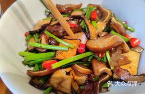 Preserved Pork Ear with Preserved Tofu Cubes