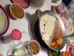 -九鼎轩脆毛肚火锅(三钢里店)