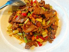 湘西小炒黄牛肉-湘阅•威海海鲜•湖南味道(华宝店)