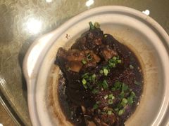 -老码头黑皮肘子锅包肉(赣水路店)