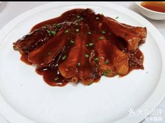 -老人和饭店(淮海中路店)