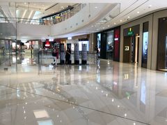 -优衣库(广州天河领展广场店)