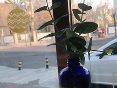 -ZING COFFEE 镜咖啡