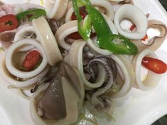 -大富蚝乌东哥饭店·石锅鱼杂·柠檬鸭(革新路店)