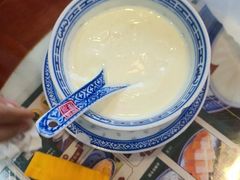 -广信牛奶甜品世家(台东店)