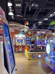 -卡通尼乐园(新达汇三林店)