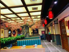 -八大碗·地道东北菜(中街店)