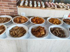 -百荷园蔬食自助餐厅(德辉广场店)