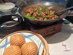 -费大厨辣椒炒肉(黄兴中心广场店)