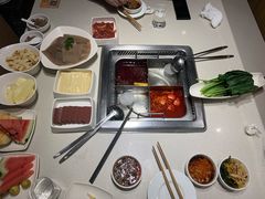 -海底捞火锅鲜切牛肉主题店(长寿路店)