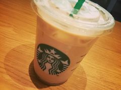 -星巴克臻选(宁波北仑银泰城店)