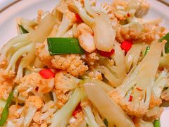 -八府香鸭·啫啫煲(华山路店)