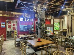 -郭婆婆疯子鸡·土货江湖菜馆