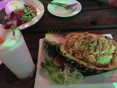 -Green Tree Rest. & Pub