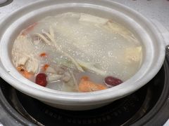-三人行骨头王火锅(长寿店)