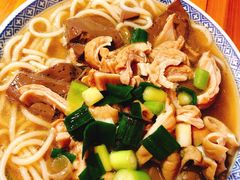 -锦泓老字号猪脏粉(东联大厦店)