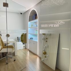 -苗方清颜痘肌研究所