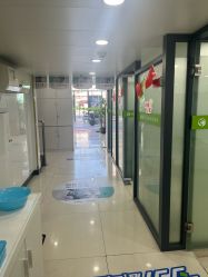 -苗医生专业祛痘·皮肤管理