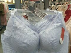 -上品折扣(回龙观店)