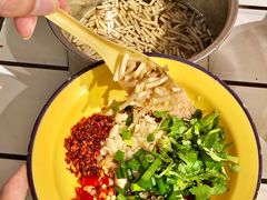 -马路边边串串香广州旗舰店(天河棠下店)