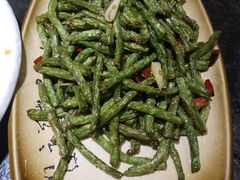 -靠山屯东北农家菜(八龙桥雅苑店)