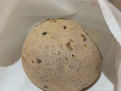 彩虹蛋爆浆麻薯-墨茉点心局(国金街店)