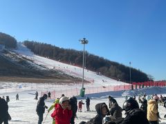 -长春莲花山滑雪场