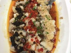 三色蒸鮰头鱼-巴陵全鱼席(湖南老字号汴河街店 )