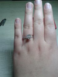 -威德钻石-克拉钻大本营(南京东路店)